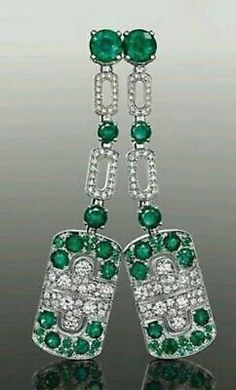 Emerald Diamond Earrings, Platinum Earrings, Jewelry Beautiful, Art Deco Necklace, Diamond Earring, Emerald Earrings, Deco Jewelry, Fabulous Jewelry, Emerald Jewelry