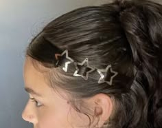 Hair Clips Silver, Star Hair Clips, Heavy Hair, Aesthetic Star, Snap Hair Clips, Silver Hair Accessories, Cute Star, 사진 촬영 포즈, Accessories Cute