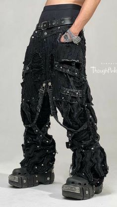 007 Fashion, Tripp Pants, Friendship Group, Punk Style Outfits, Streetwear Denim, Concept Clothing, Mens Fashion Jeans, Punk Outfits, Edgy Outfits