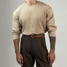 Vintage Men’s Style, Fall Men’s Fashion, Vintage Male Fashion, Brown Shirt Men, Brown Pants Outfit Men, Men Autumn Fashion, Academia Aesthetic Outfit Men, Hip Hop Sweatpants, Classy Outfits Men