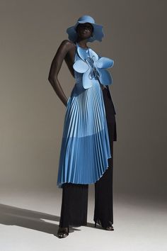 Robert Wun Couture, Robert Wun, Conceptual Fashion, Fashion 2020, Vogue Paris, Mode Inspiration, London Fashion Week, Beautiful Outfits, Runway Fashion