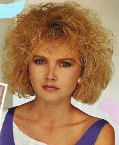 1980 Hairstyles Short, 80s Bob Hairstyle, 80s Hairstyle Tutorial, 1980s Hair Tutorial, How To Get Big 80s Hair, Big Hair 80s Hairstyles, 1980 Hairstyles, Visor Hairstyles, 80's Hairstyle