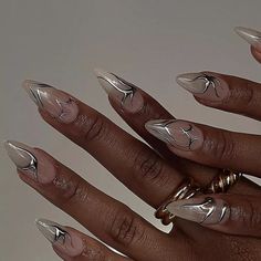 Silver French Manicure, Chrome Designs, Chrome Nails Designs, Metallic Nails, Dark Nails, Silver Nails, Prom Nails, Funky Nails, Manicure E Pedicure