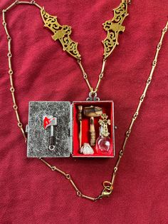 Have vampire protection around your neck. Made of wood and metal. Comes with free mystery gift! Whimsigoth Gifts, Gold Vampire Jewelry, Vile Of Blood Necklace, Necklace Vampire, Blood Vile Necklace, Vampire Jewelry Inspire Uplift ⭐, Vampire Hunter, Cool Fits, Chopper