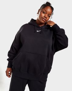 Cop a snug staple with this women's Plus Size Phoenix Oversized Hoodie from Nike. In a Black colourway, loose-fit hoodie is made from a blended cotton poly fabric that's soft and breathable for complete comfort on chilled days. It features an adjustable 4-panel hood for custom coverage, ribbed trims to hold the shape and a kangaroo pocket for storage. Machine washable. | Our model is 5'6" and wears a size 1X. Nike Plus Size, Oversized Hoodie, Black Nike, Workout Hoodie, Jd Sports, Oversize Hoodie, Sport Fashion, Black Nikes, Kangaroo Pocket