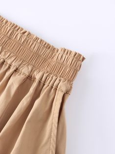 This Gathered Waist Skirt-Sand is expertly designed for ultimate comfort and style. Featuring a gathered waist, this skirt creates a flattering silhouette. Teen Skirts, Teen Top, Dresses For Teens, Winter Looks, Skirts For Sale, Kids Tops, Winter Collection, Summer Collection, Set Dress