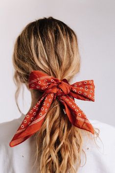 cute hairstyles || easy hair styles for long hair; ponytail with hair scarf Easy Hairstyle Video, A Ponytail, Half Up Hair, Hair Envy, Flower Field, Hair Dos, Scarf Hairstyles, Hair Videos, Fall Hair