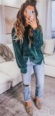 Christmas Outfits Dressy, Pakaian Hipster, Looks Hippie, Christmas Outfits Women, Legging Outfits