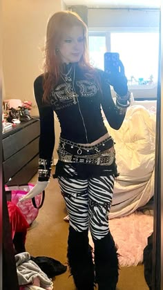 Faux Fur Leg Warmers, Gyaru Style, Fur Leg Warmers, Double Belt, Racerback Top, The Worst, Fashion Designers, Zebra Print, Leg Warmers