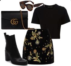 Gold Black Outfit, Golden Outfit, Tokyo Street Fashion, Tony Bianco, Grunge Style