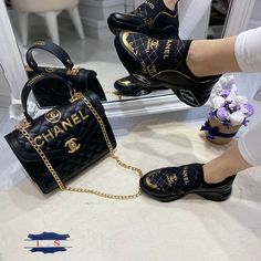 Chanel Tennis, 2023 Shoe Trends, Fashion Athletic Shoes, Trendy Handbag, Casual Shoes Women Sneakers, Fashion Shoes Heels, Luxury Shoes Women, Expensive Shoes, Jordan Shoes Retro