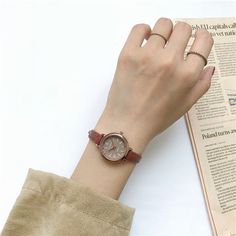 Item Type: Watch Gender: Women Material: Stainless Steel, Leather Case Diameter: 24 mm / 0.94 inch Case Thickness: 8 mm / 0.31 inch Band Length: 190 mm / 7.48 inch Band Width: 8 mm / 0.31 inch Shape: Round Package Includes: 1 x Pc Wristwatch Vintage, Simple Watches, Vintage Watches Women, Small Lady, Women Watches, Girls Watches, Brown Women, Women's Watches, Elegant Bracelet