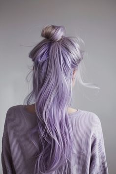 Lavender Hair Ideas, Hair Ideas For Medium, Cool Hairstyles For School, Dyed Hair Ideas, Purple Blonde Hair, Styling Short Hair, Style For Long Hair, Hair Styles Short Hair, Birthday 22