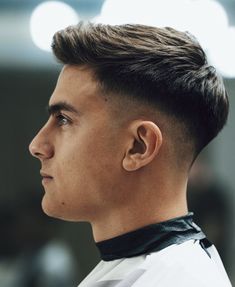 Quiff Fade Hairstyles Men, Quiff Hairstyles Men Undercut, Taper Comb Over Men, Stylish Men’s Haircuts, Taper Fade With Quiff, Short Hair Low Fade, Low Fade Quiff, Low Fade Haircut Mens, Low Fade Em V