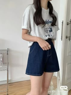 Simple Casual Outfits, Casual Day Outfits, Fashion Design Clothes, Korean Outfits, Cute Casual Outfits