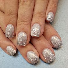 Graduation Nail Designs, New Years Nails, Paris Engagement, Graduation Nails, Her Nails, Nail Art Wedding, Winter Nail Art, New Year's Nails