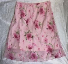 Coquette Outfit Long Skirt, Coquette Long Skirt, Pink Thrift, Spring Fairycore Ruffled Skirt, Pink Ruffled Balletcore Skirt, Coquette Floral Print Summer Dresses, 2000s Fashion Outfits, Style Change, Cute Skirts