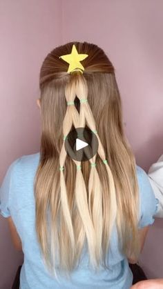 Grinch Day Hair Ideas For Kids, Christmas Tree Hairstyles For Kids, Christmas Hair Kids, Easy Whoville Hair, Easy Christmas Hairstyles For Kids, Victoria Hairstyles, Christmas Tree Hairstyles, Tree Hairstyle, Christmas Hairstyles For Kids