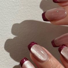 Pink Magnetic Nails, Nail Eye, Natural Nails Manicure, Diva Nails, French Manicure Nails, Nails Today, Nails Now, Nail Design Inspiration, Cute Gel Nails