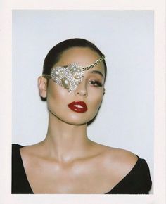 Alexa Demie, Face Jewellery, Editorial Makeup, Looks Chic, Makeup Inspo, Maquillaje De Ojos, A Heart, Editorial Fashion, Headpiece