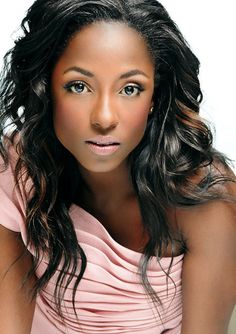 Rutina Wesley aka Tara Thornton from "True Blood" looking stunning! Tara Thornton, Blood Makeup, True Blood Series, Sam Shepard, Black Actors, True Blood, Free Reading, Black Is Beautiful, Serie Tv