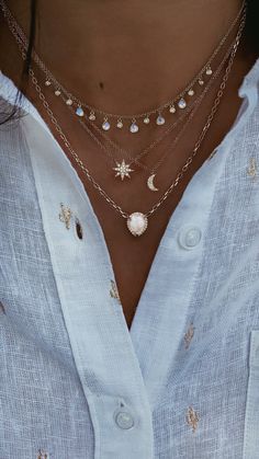 14kt gold teadrop diamond necklaces Drip Necklace, Drip Fashion, Luna Skye, Diy Armband, Accesories Jewelry, Necklace Diamond, Diamond Cross Pendants, Moonstone Necklace