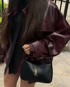 Maroon Outfit, Fall Winter Outfits, Cute Casual Outfits, Brown Hair, Fashion Inspo Outfits, Stylish Outfits, Casual Style, Winter Outfits