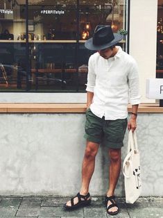 Men's Casual Wear, Japanese Street Style, Colorado Outfits, Summer Styling, Mens Fashion Blog, Nice Picture, Boys Summer, Mens Fashion Streetwear, Hat Style