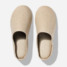 Unisex Sasawashi Japanese House Slippers Japanese House Slippers, Japanese Room, Falling Back In Love, Japanese Home, Comfortable Slippers, Gift Inspo, Room Shoes, Summer Slippers, Items To Buy