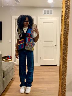 Style Inspiration Layering, Mid Layers, Y2k Teacher Outfits, Speech Outfit, Hip Outfits, Retro Outfit Ideas, Masc Fall Outfits For Women, Masc Black Girls Outfits, Masc Club Outfit