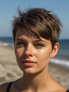 Pixie Cut Brown Hair, Short Haircut Pixie, Haircut Ideas For Women, Haircut Pixie, Brown Hair Trends, Bob Haircut Ideas, Chic Short Hair, Pixie Bob Haircut, Latest Short Haircuts