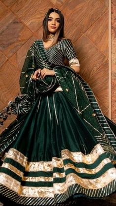 Dark Green Lehenga, Simple Lehenga, Independance Day, Gaun Fashion, Green Lehenga, Choli Designs, Salwar Kamiz, Lehenga Skirt