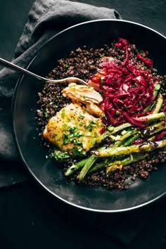 A skillet filled with a bed of baked lentils and quinoa and topped with baked salmon, asparagus, purple sauerkraut, and a lemon herb sauce. Lemon Herb Sauce, Salmon Lentils, Lentils And Quinoa, Pinch Of Yum, Protein Dinner, Herb Sauce, Baked Salmon Recipes, Lemon Herb, Baked Salmon