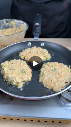 Veggie Croquettes, Cabbage Patties, Cabbage Dumplings, Cabbage Dishes, Broccoli Fritters, Super Recipes, Vegetable Pancakes, Fried Garlic, Chicken Patties