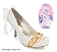 PRINCESS SERENITY | Sailor Moon | Bishōjo Senshi | Crescent Moon | Shoe Design for Heels with Crystal Rhinestones, Glitter, Pearls, & Bows Diy Fantasia, Sailor Moon Wedding, Moon Shoes, Sparkly Wedding Shoes, Sailor Moon Merchandise, Geek Wedding, Sailor Moon Cosplay, Moon Princess, Princess Serenity