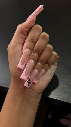 Name On Acrylic Nails, Long French Tip Nails Pink, Nails With Initial On It, Simple Long Acrylic Nails, Long Acrylic Nails Square, Tapered Square Acrylic Nails, Beige Nails