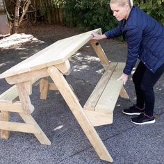 Outdoor Dining Table Diy, Folding Picnic Table Plans, Bar Table Diy, Step Building, Outdoor Woodworking Plans, Lumber Sizes, Diy Picnic Table, Outdoor Woodworking Projects, Picnic Table Plans