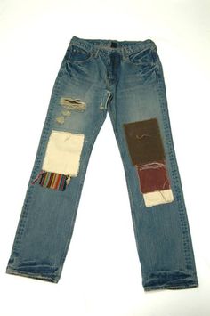 Kurt Cobain Jeans, Kurt Cobain Grunge, 90’s Grunge, Grunge 90s, Weird Stuff, Kurt Cobain, Nirvana, Aesthetic Clothes, Levi Jeans