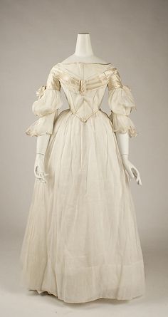 Lady Bracknell, Silk Gloves, 파티 드레스, Old Dresses, Antique Dress, Vintage Gowns, Antique Clothing