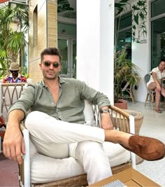 Old Money Summer Outfits for Men: Best styles in 2024 Tuscany Men Outfit, Mens Summer Style Classy, Men’s Spring Outfit, Old Money Mens Outfits Summer, Old Money Work Outfits Men, Men Fashion Summer 2024, Mens Old Money Aesthetic, Men’s Old Money Style Summer, Beach Cocktail Attire Men