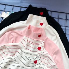 Spring Long Sleeve Tops With Heart Graphic, Cute Heart Graphic Tops For Fall, Cute Fall Tops With Heart Graphic, Fall Long Sleeve Top With Heart Graphic, Cute Long Sleeve T-shirt For Spring, Casual Heart Print Winter Tops, Winter Cotton Tops With Heart Graphic, Cotton Tops With Heart Graphic For Winter, Pink Long Sleeve T-shirt With Heart Graphic