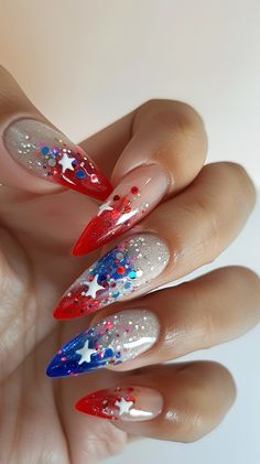 Fireworks Nails Design, Patriot Nails, Nails Fireworks, 4th Of July Nail Designs, Marvel Nails, Firework Nail Art, 4th Nails, Ombre Acrylic, Patriotic Nails