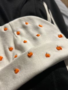 Hand embroidered baby hat with little pumpkins Embroidered Baby Hat, Cotton Hat, Baby Hat, Gender Neutral Baby, Baby Clothing, Embroidery Thread, Baby Hats, Clothing Items, Hand Embroidered