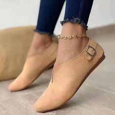 Category:Flats; Upper Materials:Suede,Faux Leather; Embellishment:Buckle; Season:Spring,Summer,Fall; Heel Type:Flat Heel; Gender:Women's; Toe Shape:Pointed Toe; Style:Casual,Minimalism; Heel Height(inch):<1; Outsole Materials:Rubber; Occasion:Daily,Office,Outdoor; Closure Type:Loafer; Pattern:Solid Color; Shipping Weight:0.298; Production mode:Self-produce; 2024 Trends:Comfort Shoes,Plus Size; Foot Length:; Foot Width:; Size chart date source:Provided by Supplier.; US Size:null; UK Size:14.5; EU Size:50 Suede Flats Shoes, Orthopedic Sandals, Fashion Shoes Flats, Ankle Socks Women, Buckled Flats, Womens Summer Shoes, Suede Flats, Casual Loafers, Ballerinas