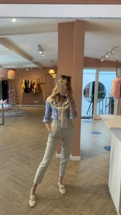 Elegantes Outfit Damen, Money Clothes, Old Money Fashion, Old Money Outfit, Money Fashion, Mode Zara, Money Outfit, Old Money Outfits, Classy Work Outfits