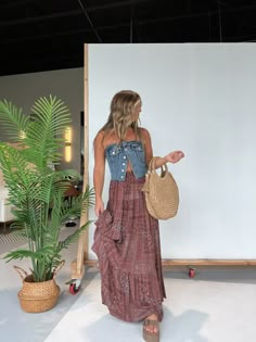 Within the Wind Maxi Skirt Rose – Chic by Ally B Casual Church Outfits Summer, Festival Outfits Ideas, Boutique Layout, Cutest Clothes, Mom Fits, Outfit Ideas 2023, Western Fits, Skirt With Elastic Waistband, Maxi Skirt Outfits