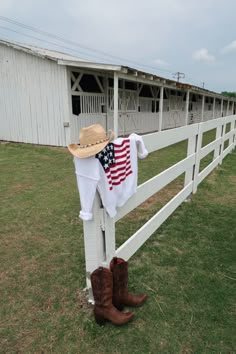 Tennessee western summer aesthetic, coastal cowgirl, cowboy hat, cowboy boots,  casual western style, nashville outfit, coastal cowboy brand, American flag sweater, horse stables, Tennessee farm, country style Beachy Country Aesthetic, Tenesse Girl Aesthetic, American Flag Sweater Aesthetic, American Country Aesthetic, Costal Cowboy Aesthetic, Tennessee Aesthetic Country, Country Party Aesthetic, Southern Aesthetic Country, Soft Country Aesthetic