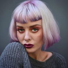 "Blonde Ambition: Warming Up Your Look with Blonde Shades" Purple Balayage, Short Bobs With Bangs, Short Bob Haircuts, Short Hair With Bangs, Haircuts With Bangs, Hair Photo, Diy Hair, Hair Color Trends