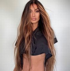 Nicole Scherzinger is the latest celebrity to try out the new copper hair colour trend, as she shows off her new balayage makeover after ditching her signature dark locks Copper Hair Colour, Copper Balayage Hair, Copper Balayage, Colour Trend, Copper Hair Color, Hair 2024, Hair Makeover