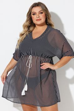 Plus Size Striped Tassel Tie Front Cover Up Strip Pattern, Dream Outfits, Plus Size Swimsuits, Trendy Plus Size, Board Shorts, Tassels, Elastic Waist, Types Of Sleeves, Cover Up